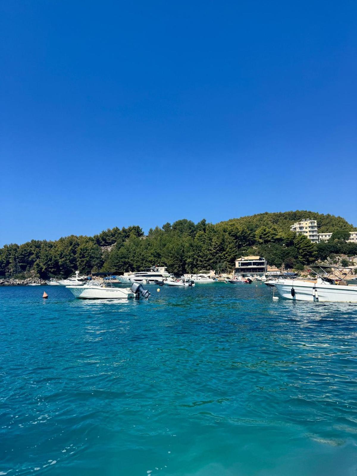Rooms By The Sea Himare Eksteriør bilde
